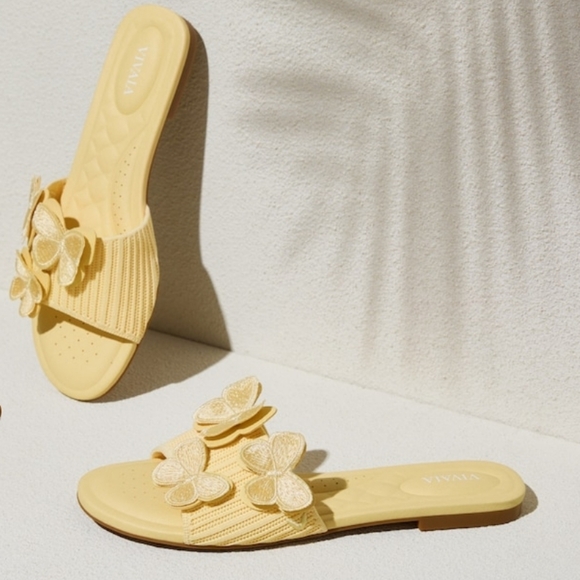 Vivaia Cleo Buttermilk Slides Size 7 - Picture 6 of 10